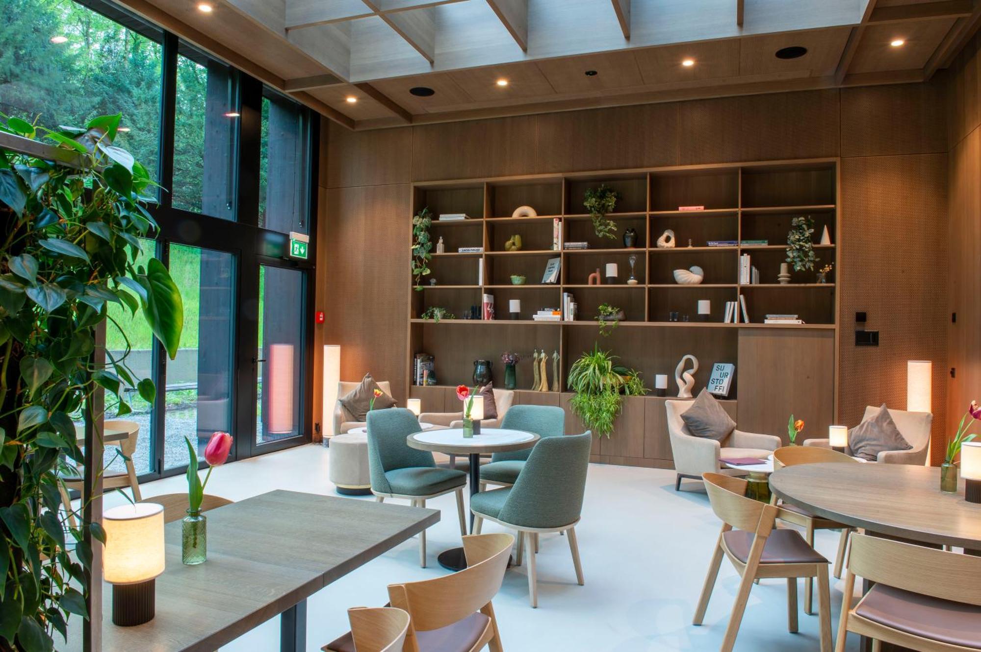 Parkhotel Zug Buitenkant foto