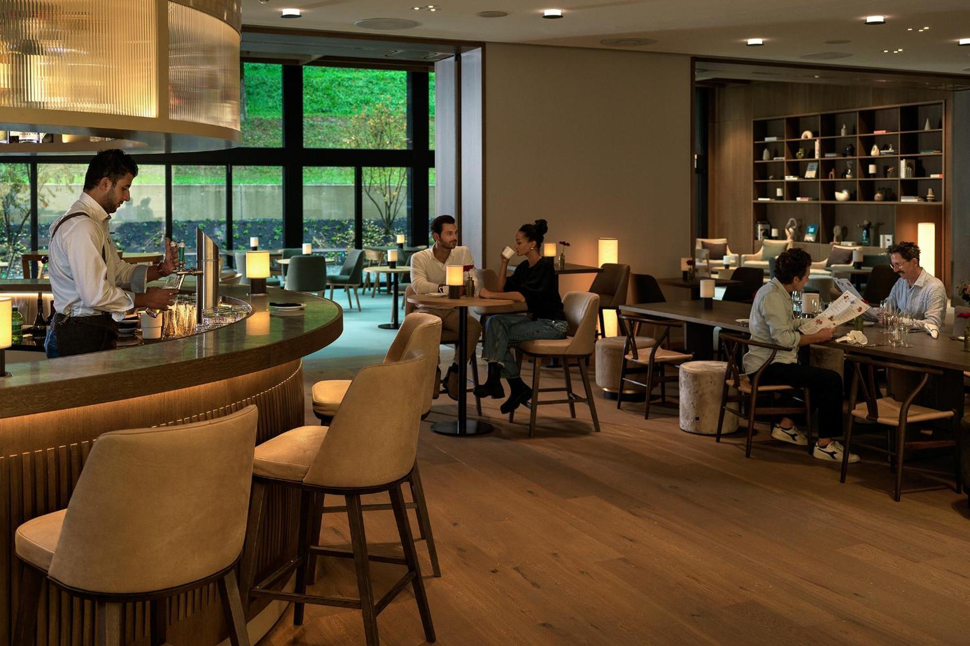 Parkhotel Zug Buitenkant foto